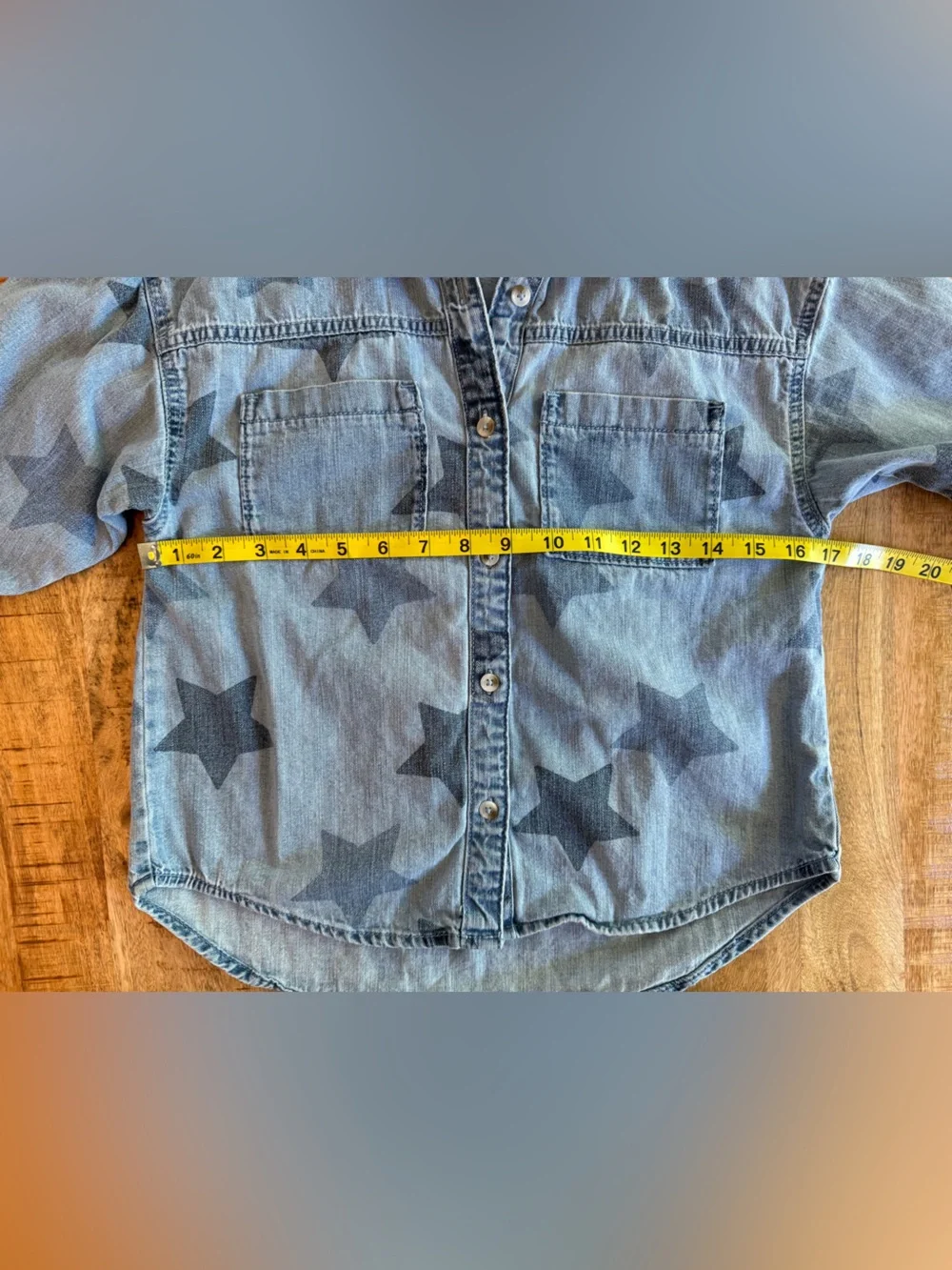 Old Navy Girls Size M 8 Star Print Chambray Denim Button Down Shirt Blue